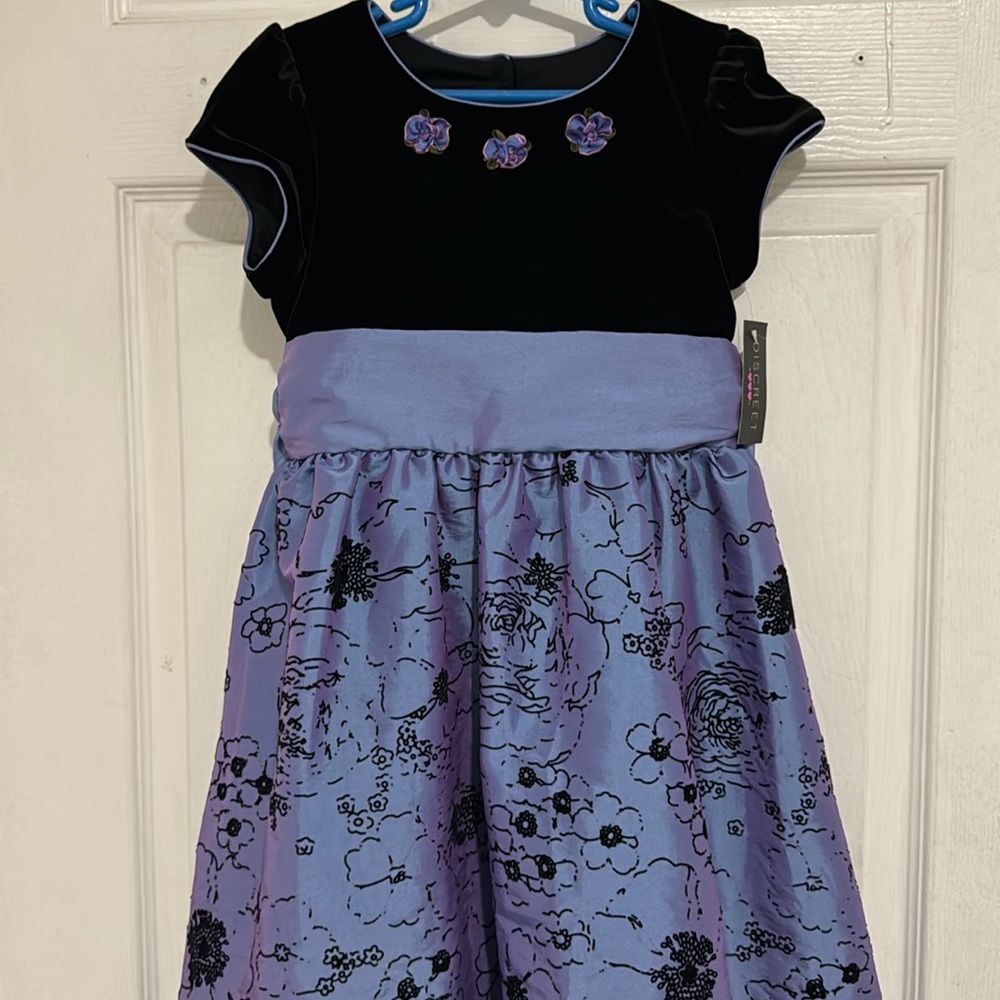 Brand new with Tags Girls Black and Blue Ombré Taffeta Dress Size 4-5